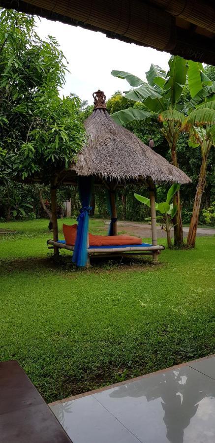 Mango Tree Inn Pemuteran Eksteriør bilde